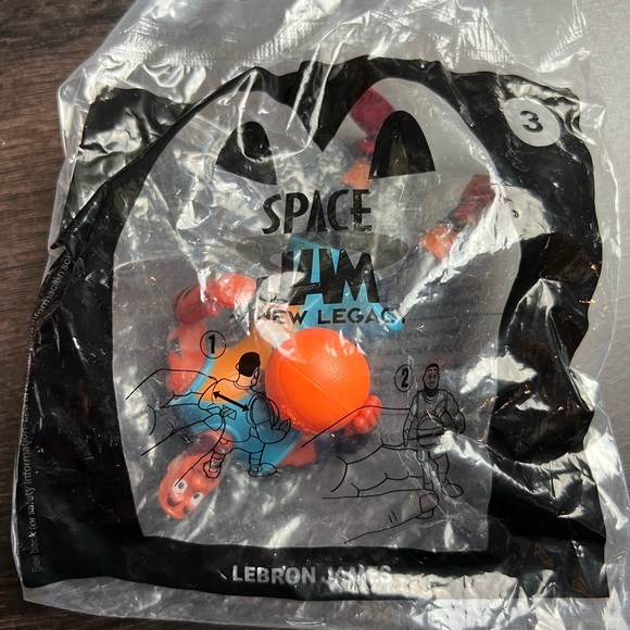 Mcdonald Space Jam A new Legacy #3 Lebrun James -new - Picture 1 of 2